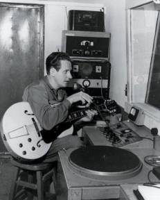 Les Paul in studio